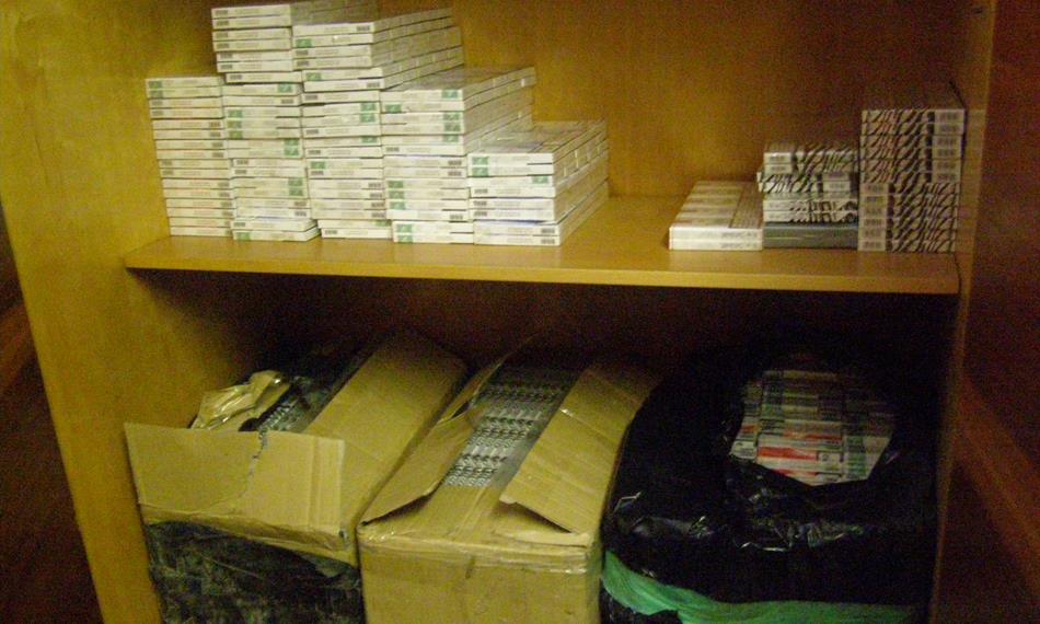 2014-4-10-859Kancelář - skříň.JPG